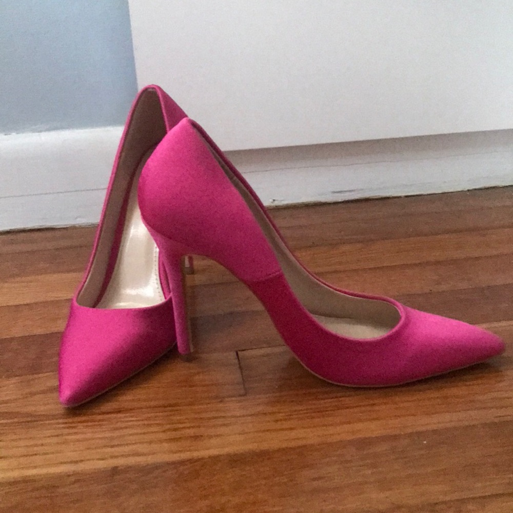 Pink heels